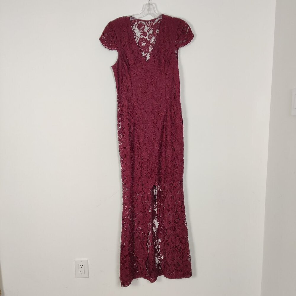 Le Chateau Women's Dress Size 10 Red Lace Lined Viscose Summer Prom Party Dinner